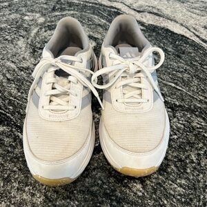 Adidas Boys White and Gray Athletic Shoes. Size 5